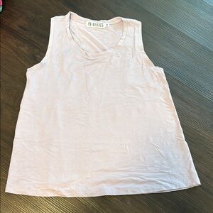 Fighting Eel Lavendar Sleeveless Top S